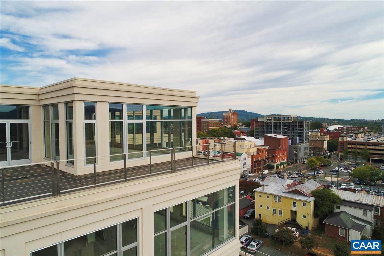 6. Condominiums for Sale at 218 WATER ST #802 Charlottesville, Virginia 22902 United States