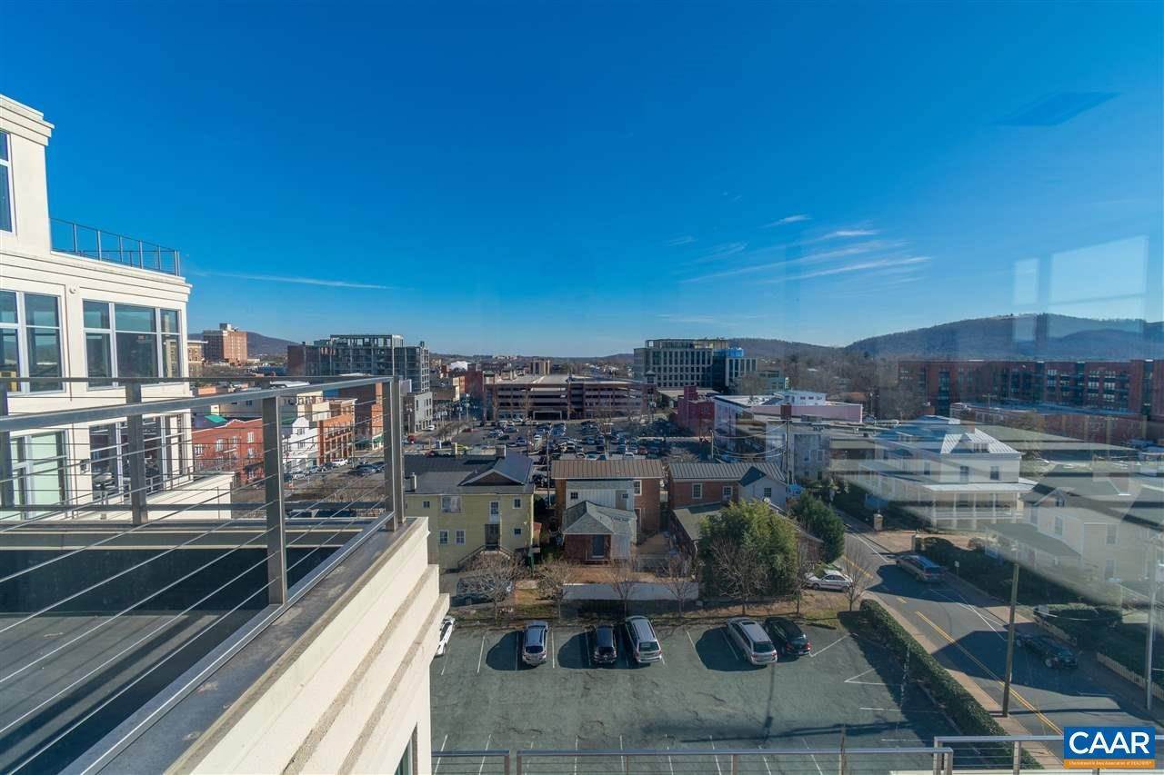 6. Condominiums for Sale at 218 WATER ST #705 Charlottesville, Virginia 22902 United States