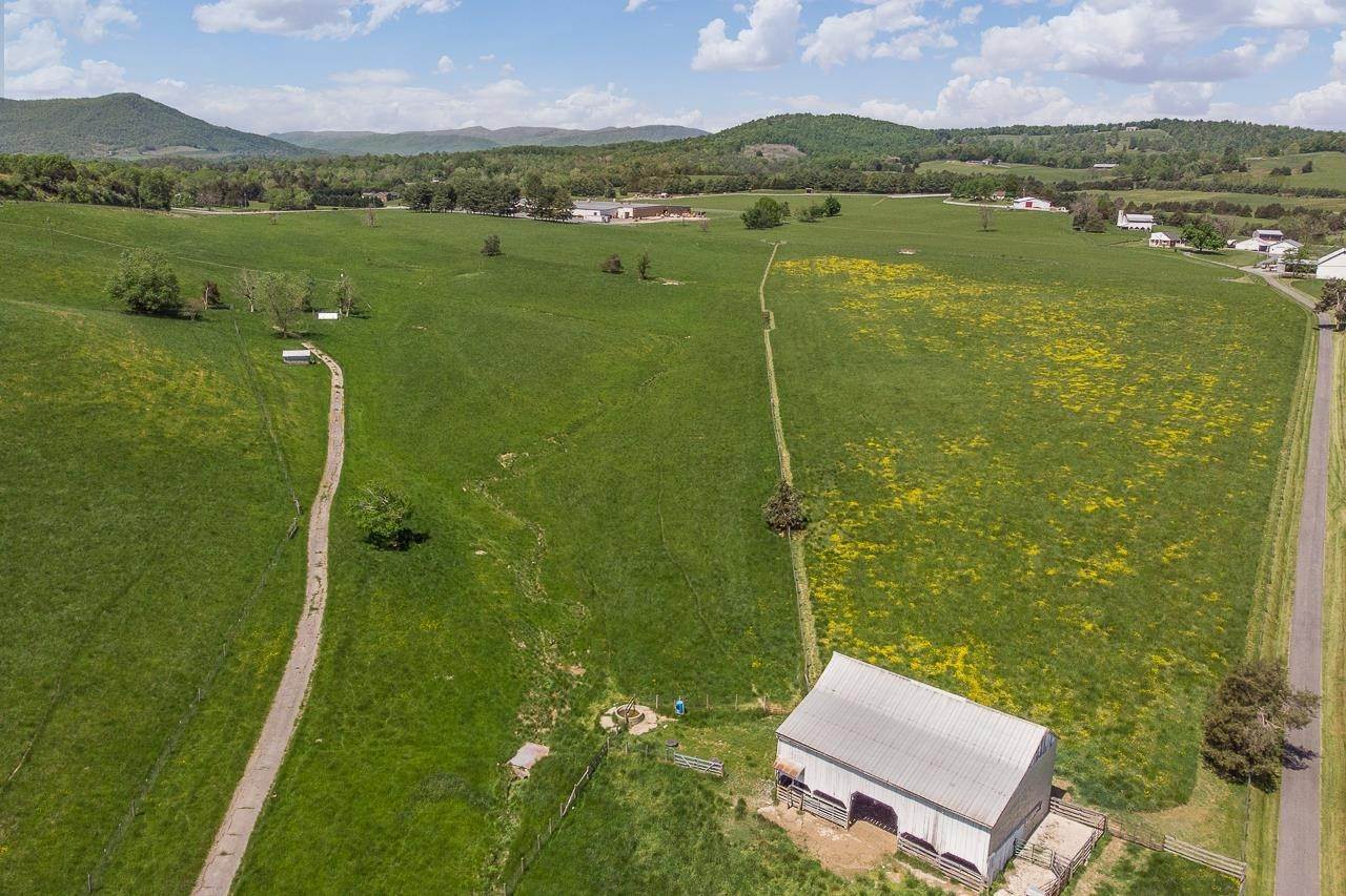4. Land for Sale at TBD SPRING MEADOW Lane Lexington, Virginia 24450 United States