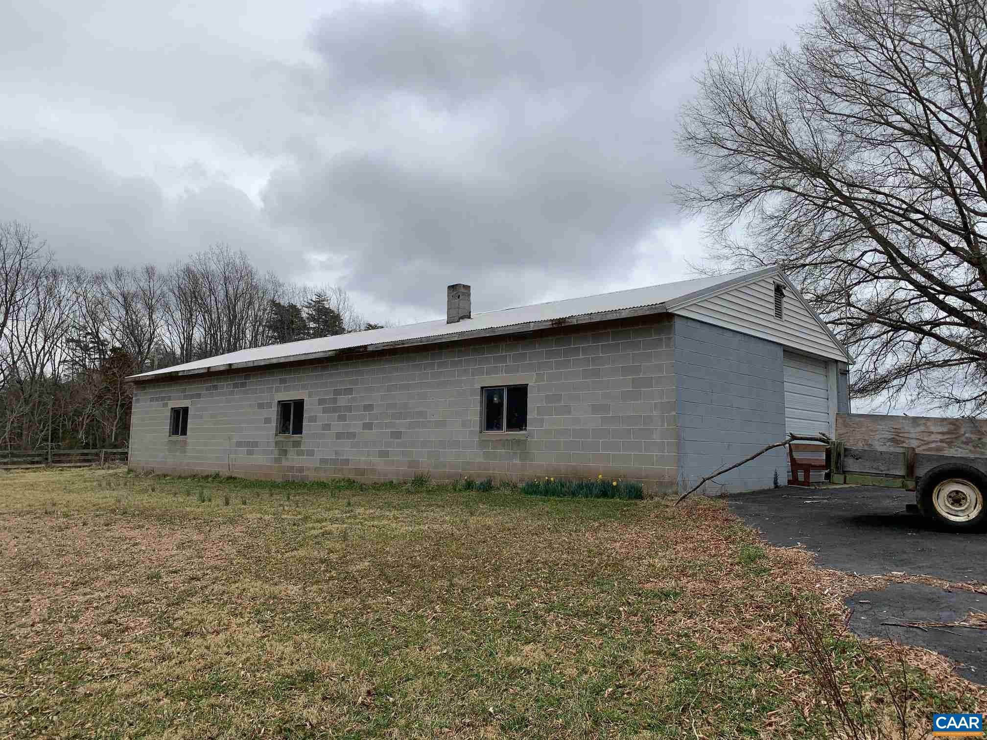 23. Single Family Homes for Sale at 476 SAM DURRER Road Ruckersville, Virginia 22968 United States