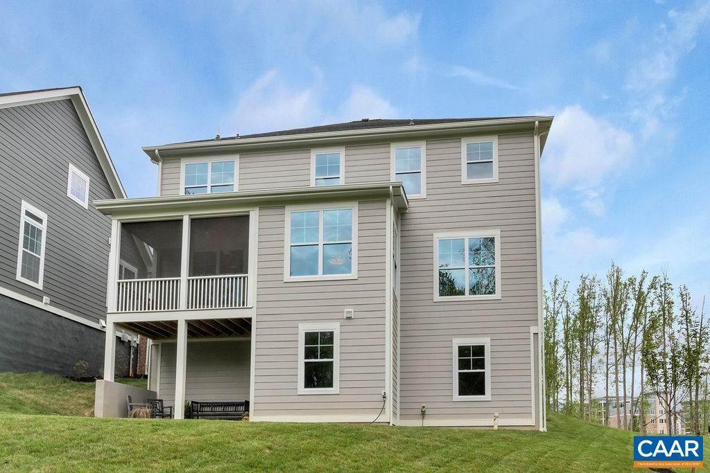 4. Single Family Homes for Sale at 108D THICKET RUN Place Charlottesville, Virginia 22901 United States