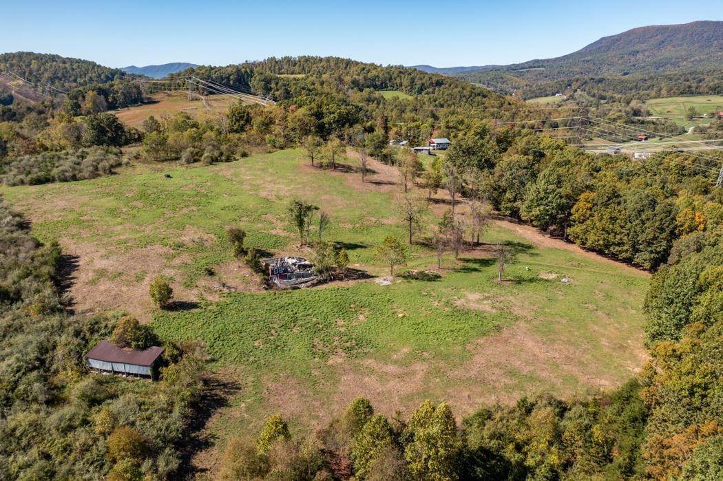 24. Land for Sale at TBD BEATTY HOLW Lexington, Virginia 24450 United States