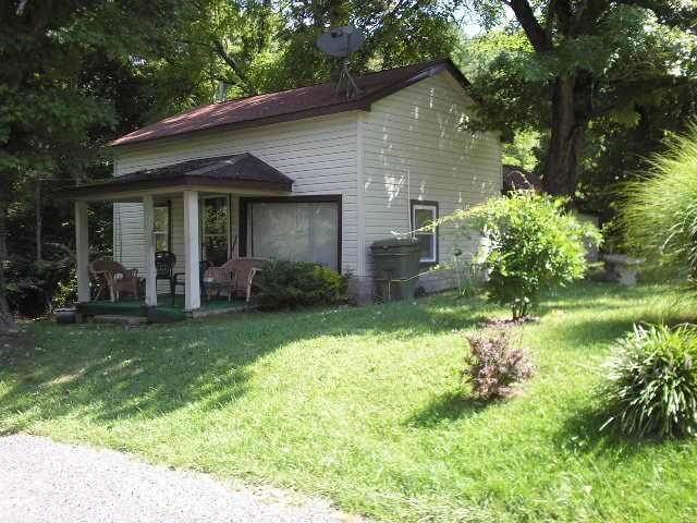 3. Single Family Homes for Sale at 117 RICHARDSON Avenue Waynesboro, Virginia 22980 United States