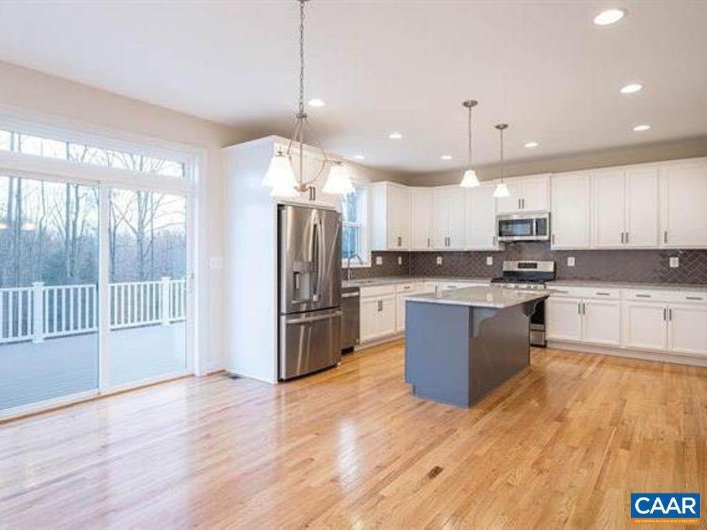17. Single Family Homes for Sale at 21 YATES CIR #Lot 21 Stanardsville, Virginia 22973 United States