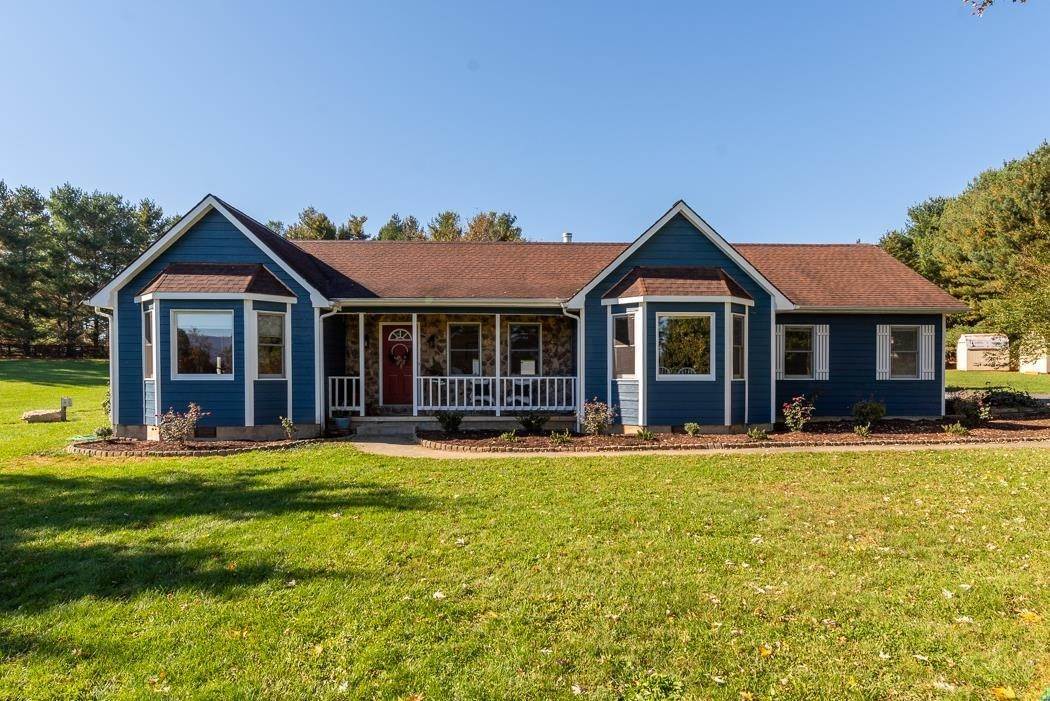 1. Single Family Homes for Sale at 71 PORTERFIELD Lane Waynesboro, Virginia 22980 United States