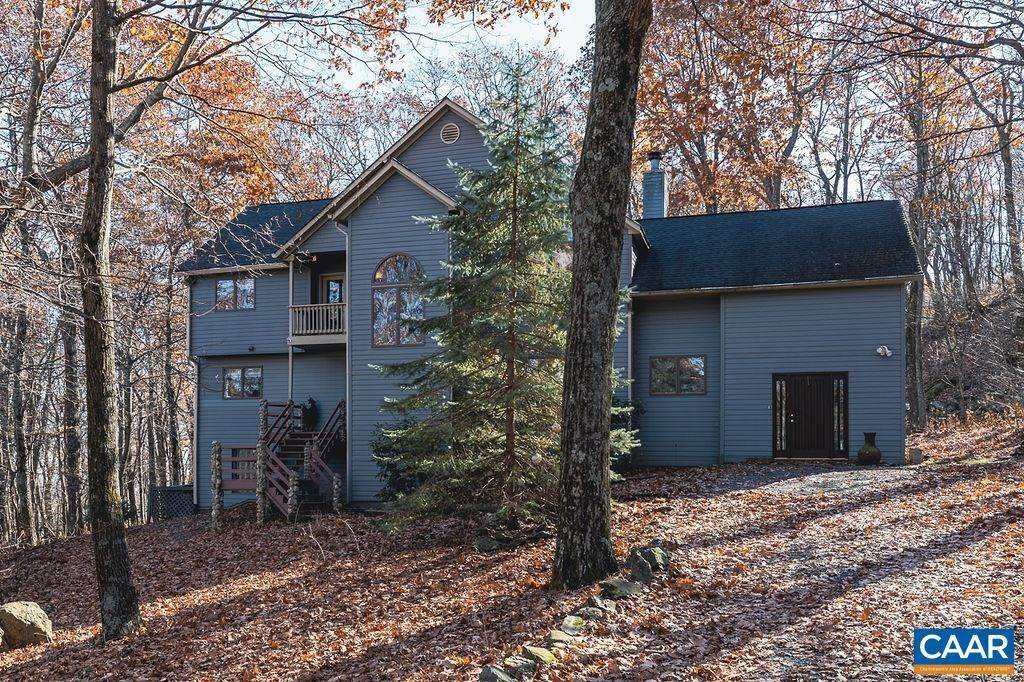 2. Single Family Homes for Sale at 115 FAIRWAY OAKS Lane Wintergreen, Virginia 22967 United States