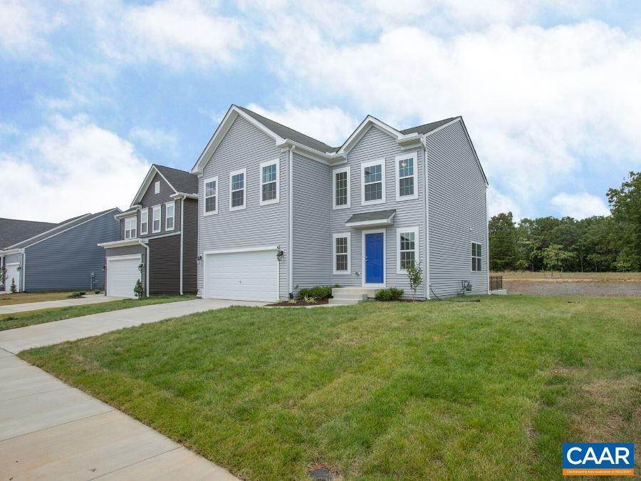 43. Single Family Homes for Sale at 224 VINE Street Waynesboro, Virginia 22980 United States