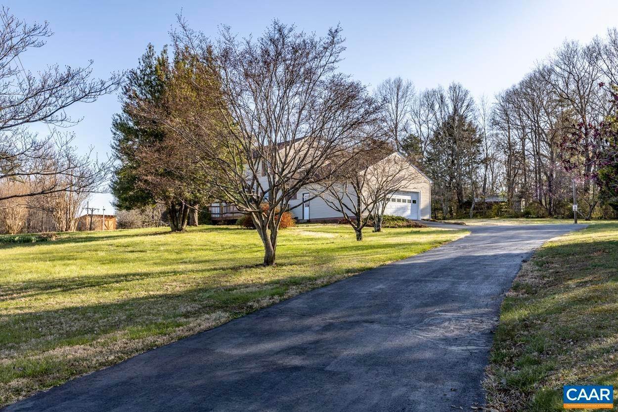 3. Single Family Homes for Sale at 2011 WILDERNESS Road Madison, Virginia 22727 United States