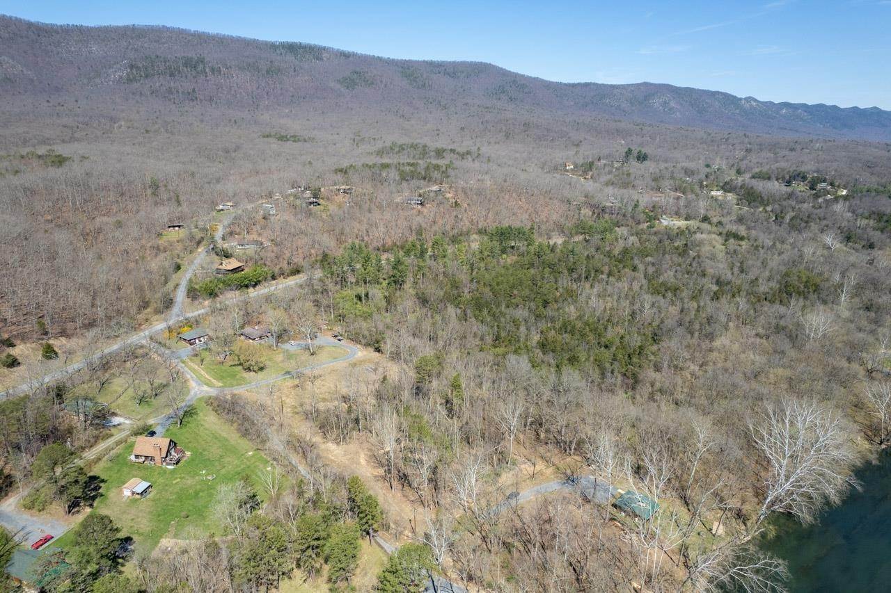 19. Land for Sale at Lot 8 FISHERMANS Lane Luray, Virginia 22835 United States