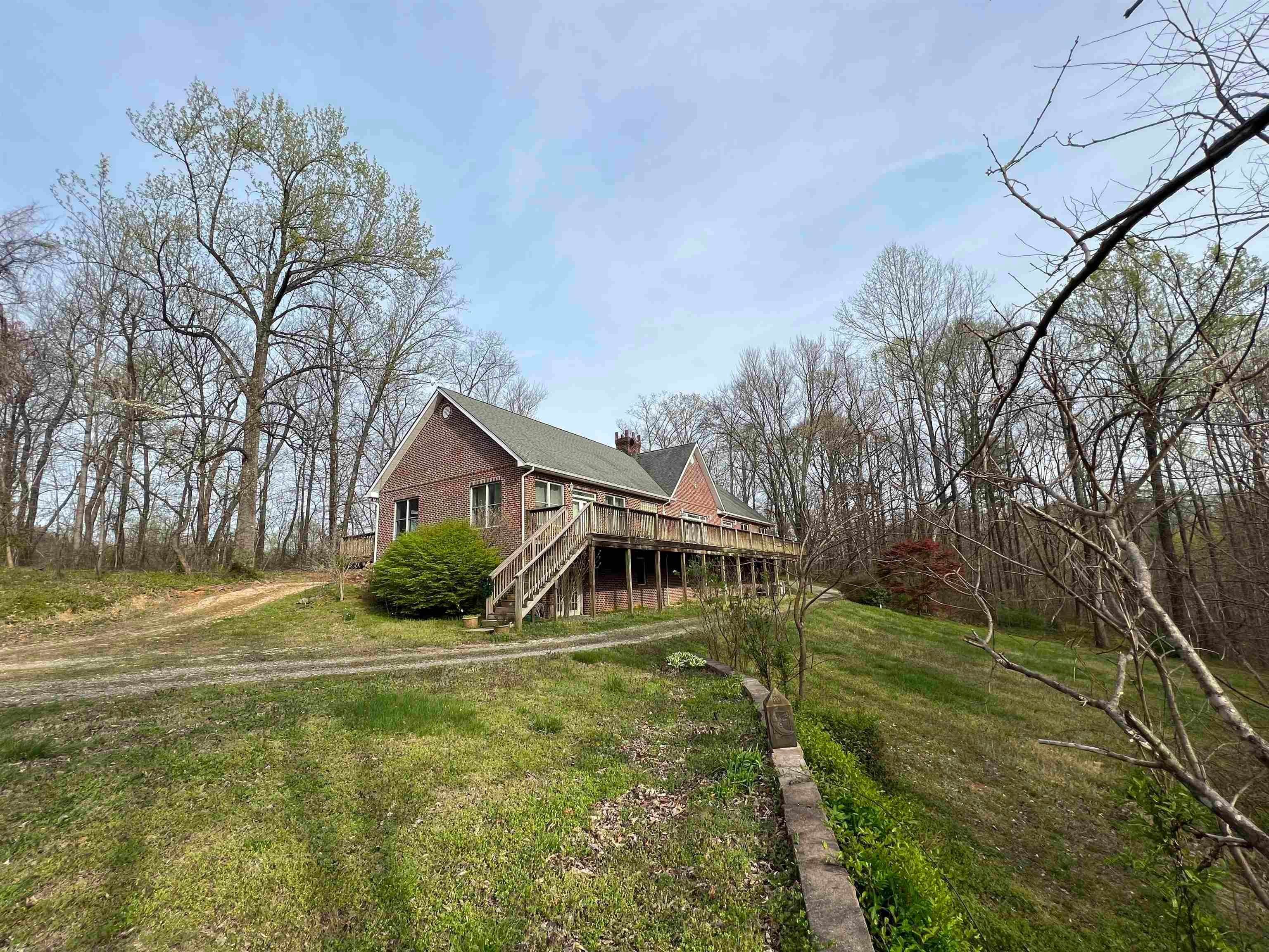 44. Single Family Homes for Sale at 338 BATTERY HILL Lane Tyro, Virginia 22976 United States