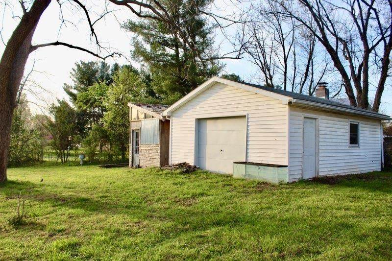 5. Single Family Homes for Sale at 606 10TH Street Grottoes, Virginia 24441 United States