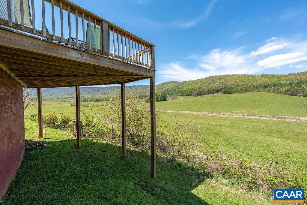 29. Single Family Homes for Sale at 13015 DYKE Road Stanardsville, Virginia 22973 United States