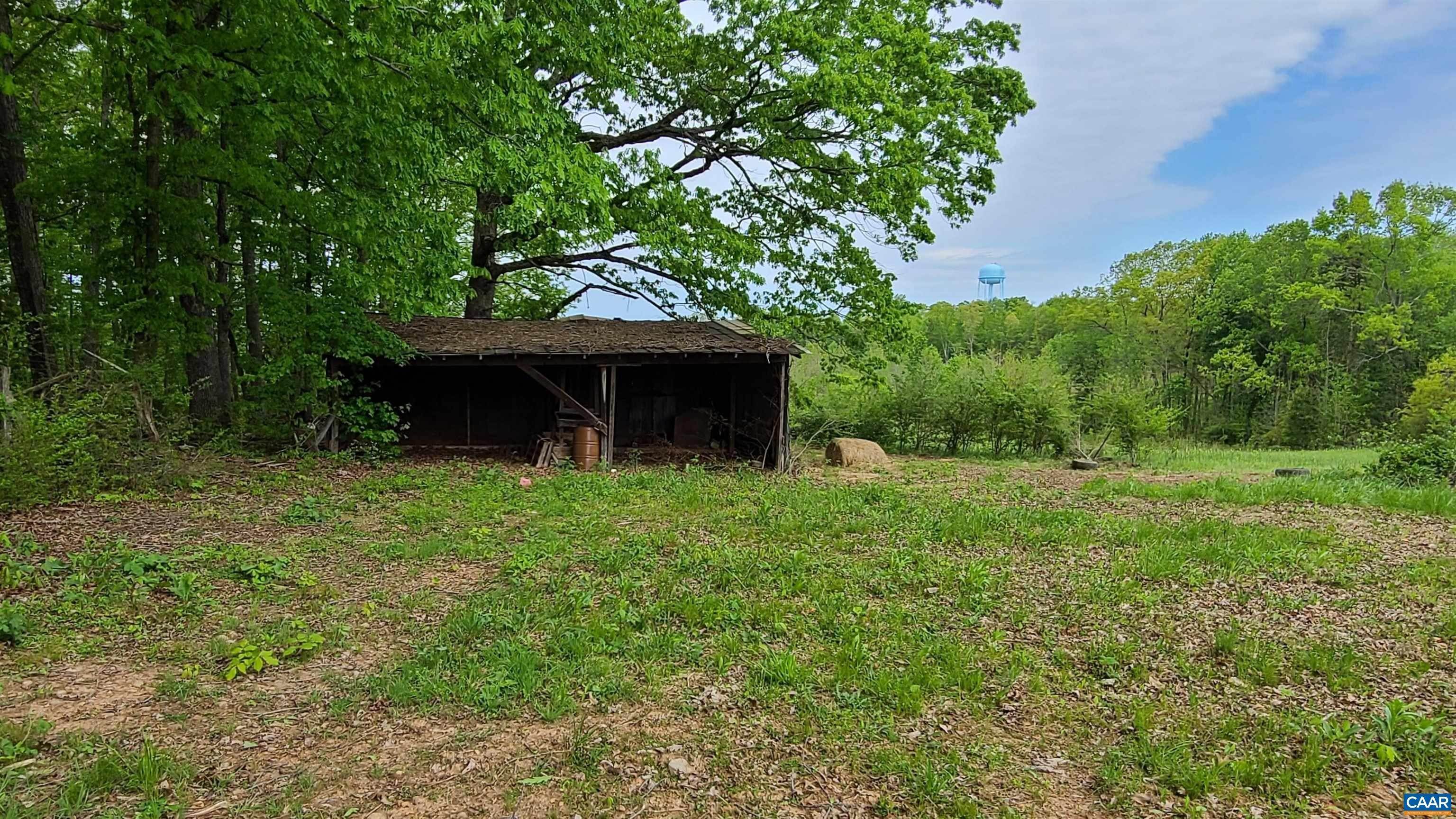 30. Single Family Homes for Sale at 14417 JAMES MADISON HWY Dillwyn, Virginia 23936 United States