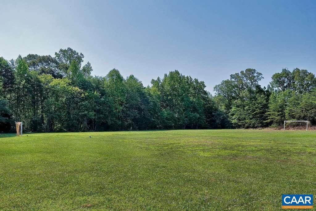 30. Single Family Homes for Sale at 64 BRIDLEWOOD DR #LM 79/11 Palmyra, Virginia 22963 United States
