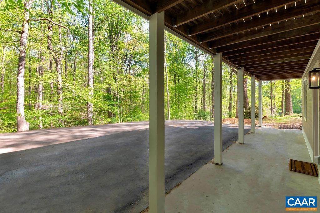 41. Single Family Homes for Sale at 119 MILLER SCHOOL Road Charlottesville, Virginia 22903 United States