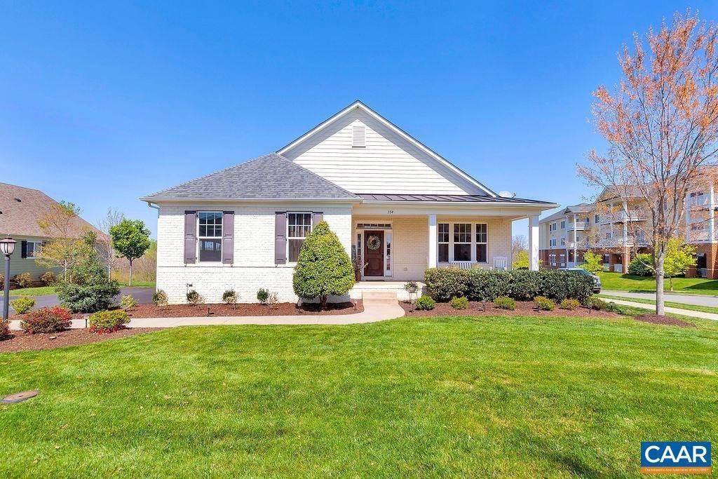 Single Family Homes 为 销售 在 354 CLAREMONT Lane 克洛泽, 弗吉尼亚州 22932 美国