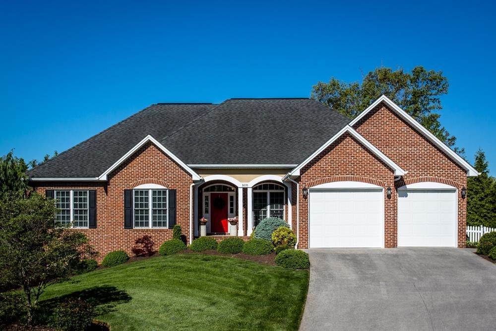 Single Family Homes for Sale at 3035 BAYBROOK Drive Harrisonburg, Virginia 22801 United States