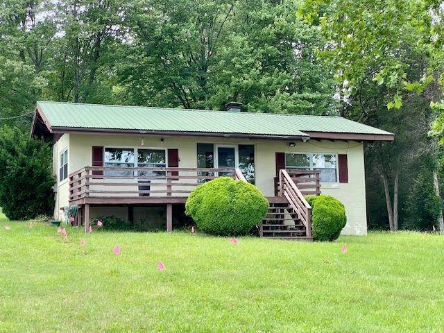 12. Single Family Homes for Sale at 1382 LAKESHORE Drive Louisa, Virginia 23093 United States