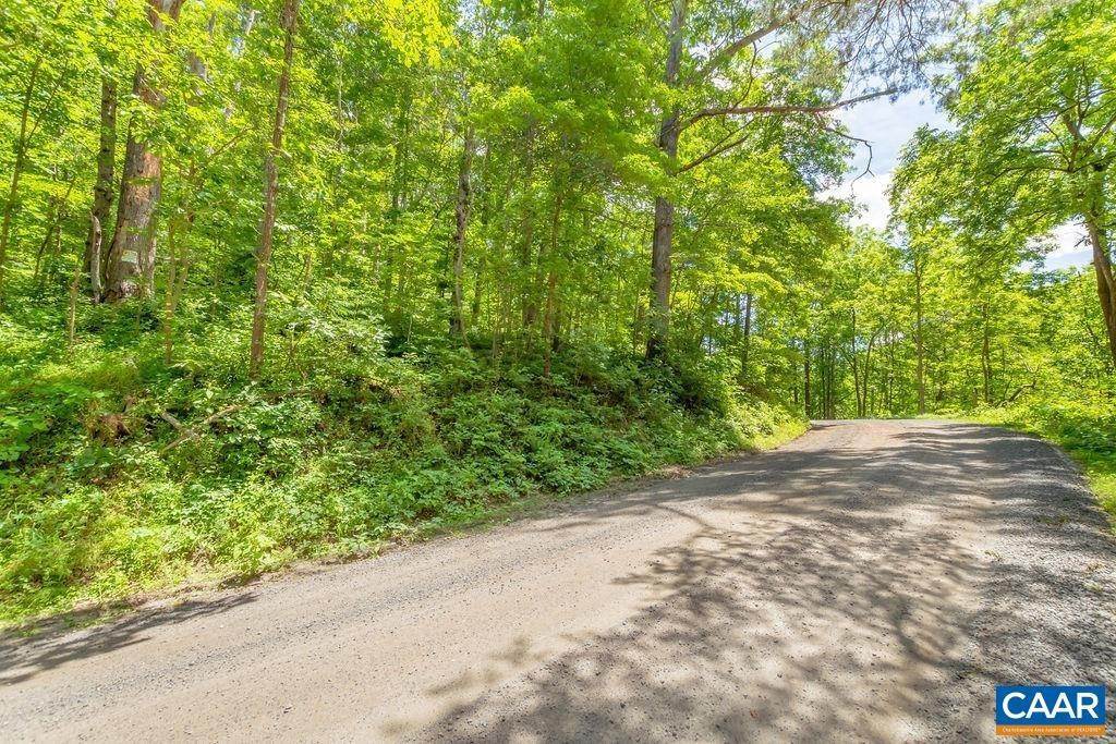 7. Land for Sale at COVE GARDEN Road North Garden, Virginia 22959 United States