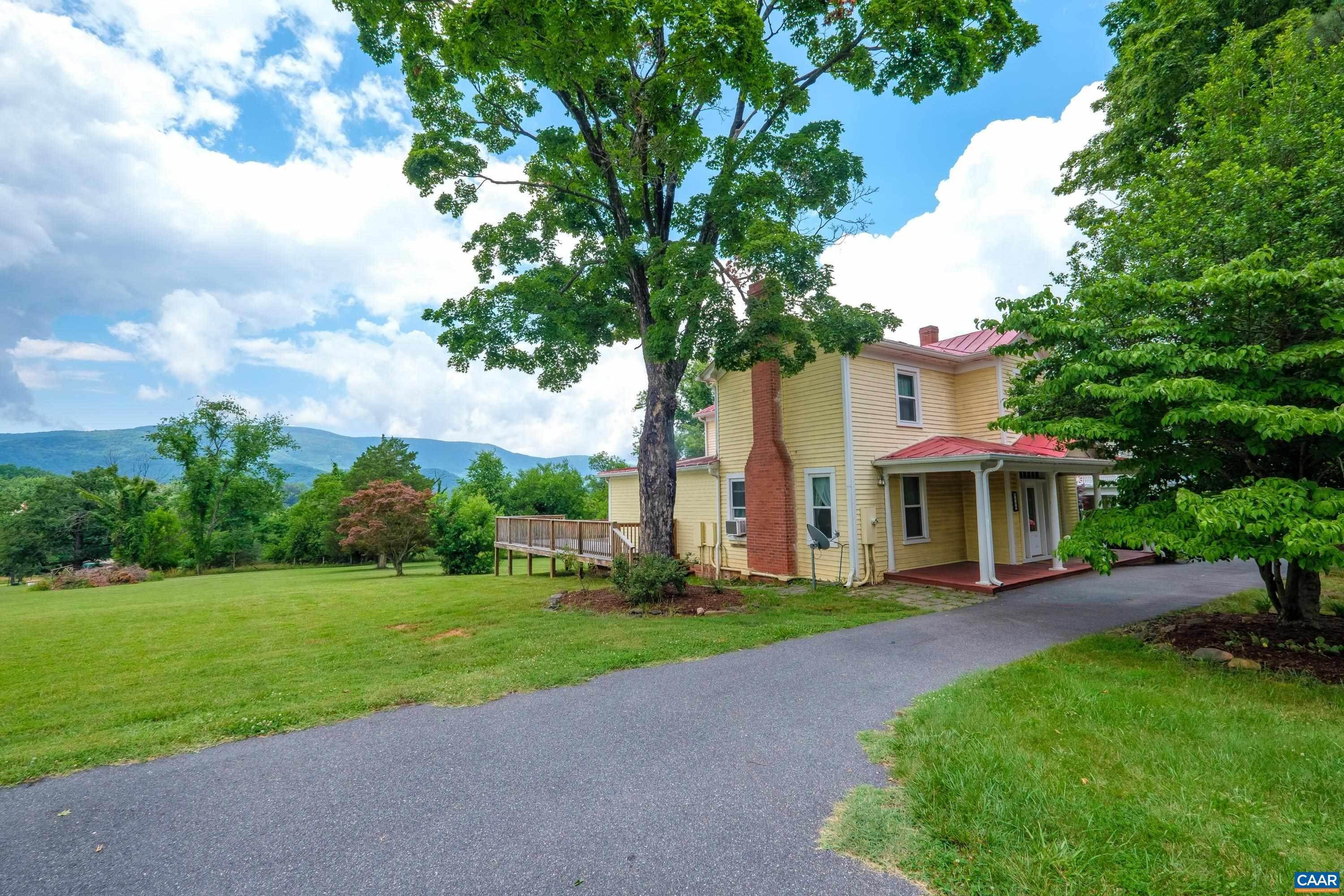 1. Single Family Homes for Sale at 6340 HILLSBORO Lane Crozet, Virginia 22932 United States