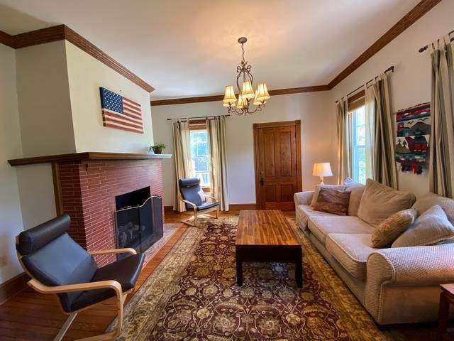 8. Single Family Homes for Sale at 5210 SAM SNEAD HWY Hot Springs, Virginia 24445 United States