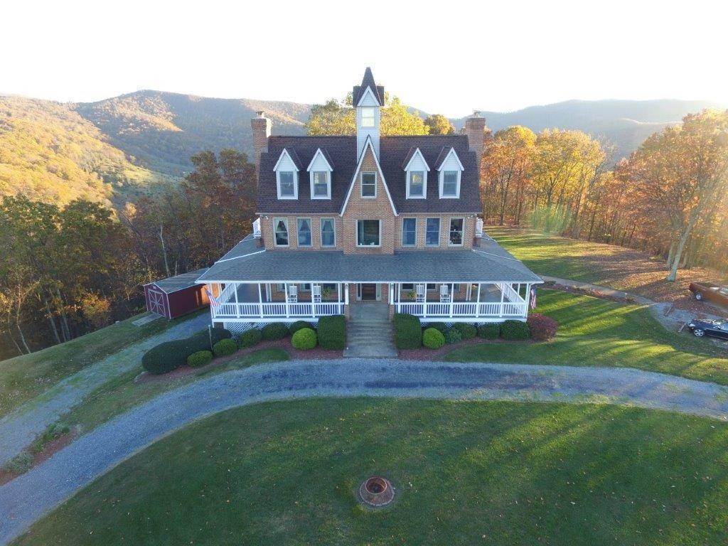 42. Single Family Homes for Sale at 950 TANNERS RIDGE Road Stanley, Virginia 22851 United States