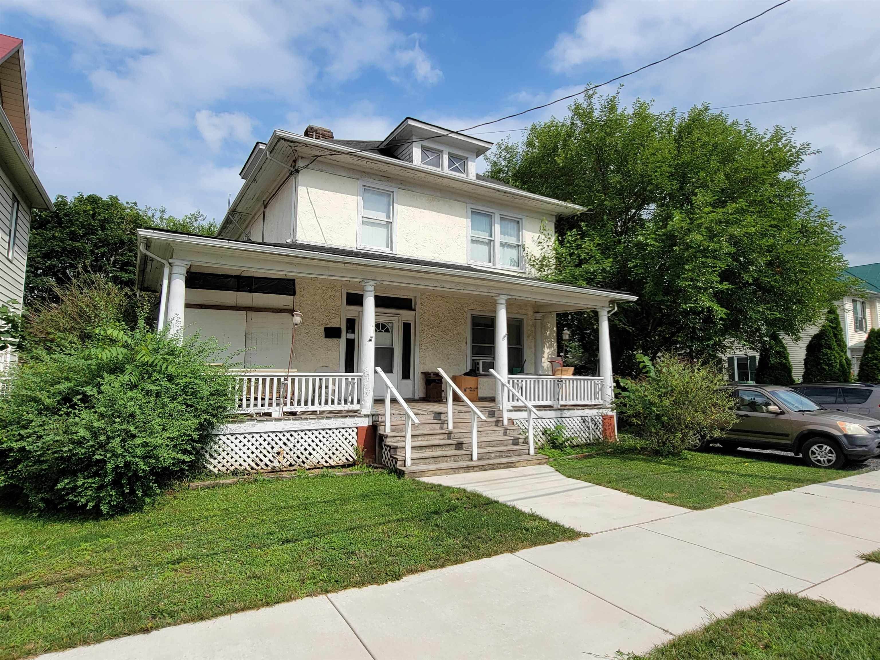 1. Single Family Homes for Sale at 484 VIRGINIA Avenue Harrisonburg, Virginia 22801 United States
