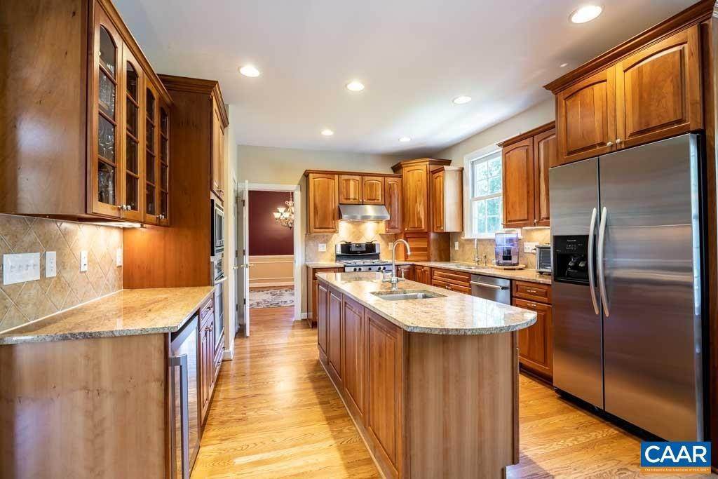 6. Single Family Homes for Sale at 381 BYBEE ESTATES Lane Palmyra, Virginia 22963 United States