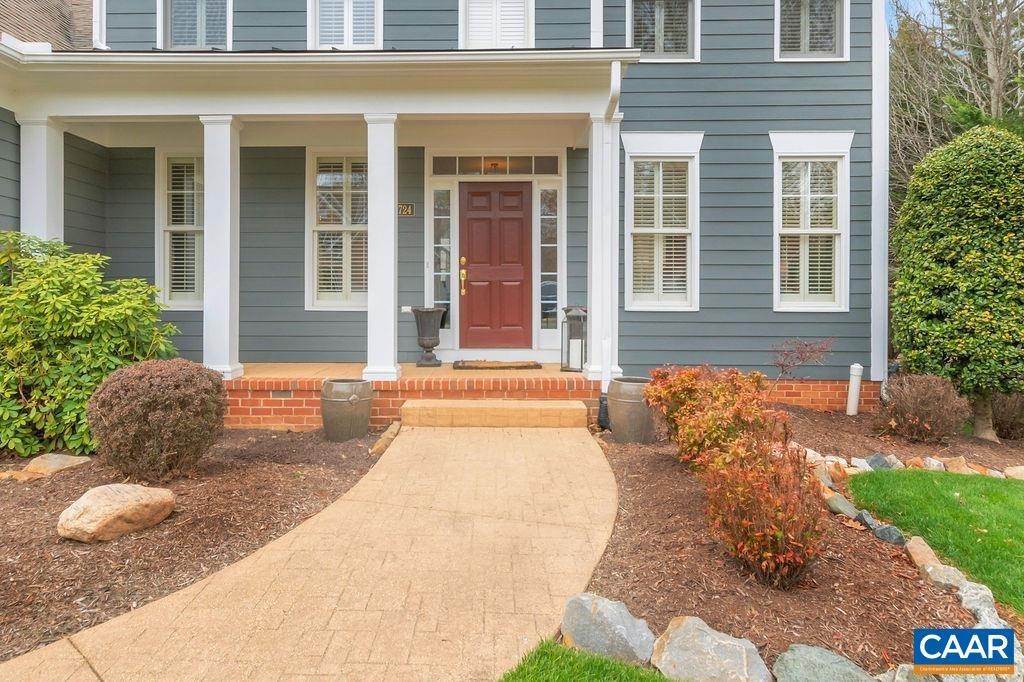 4. Single Family Homes for Sale at 1724 MONET HILL Charlottesville, Virginia 22911 United States