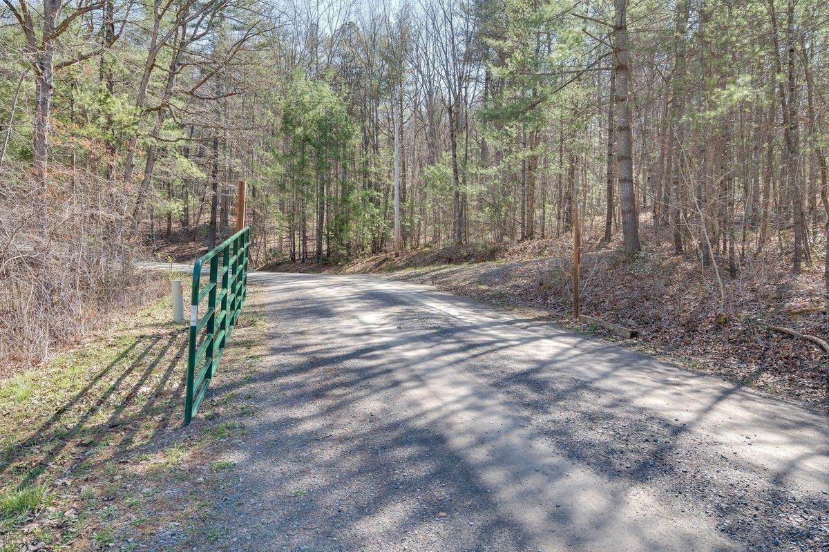 3. Land for Sale at Lot b7 CROSS MOUNTAIN Road Luray, Virginia 22835 United States