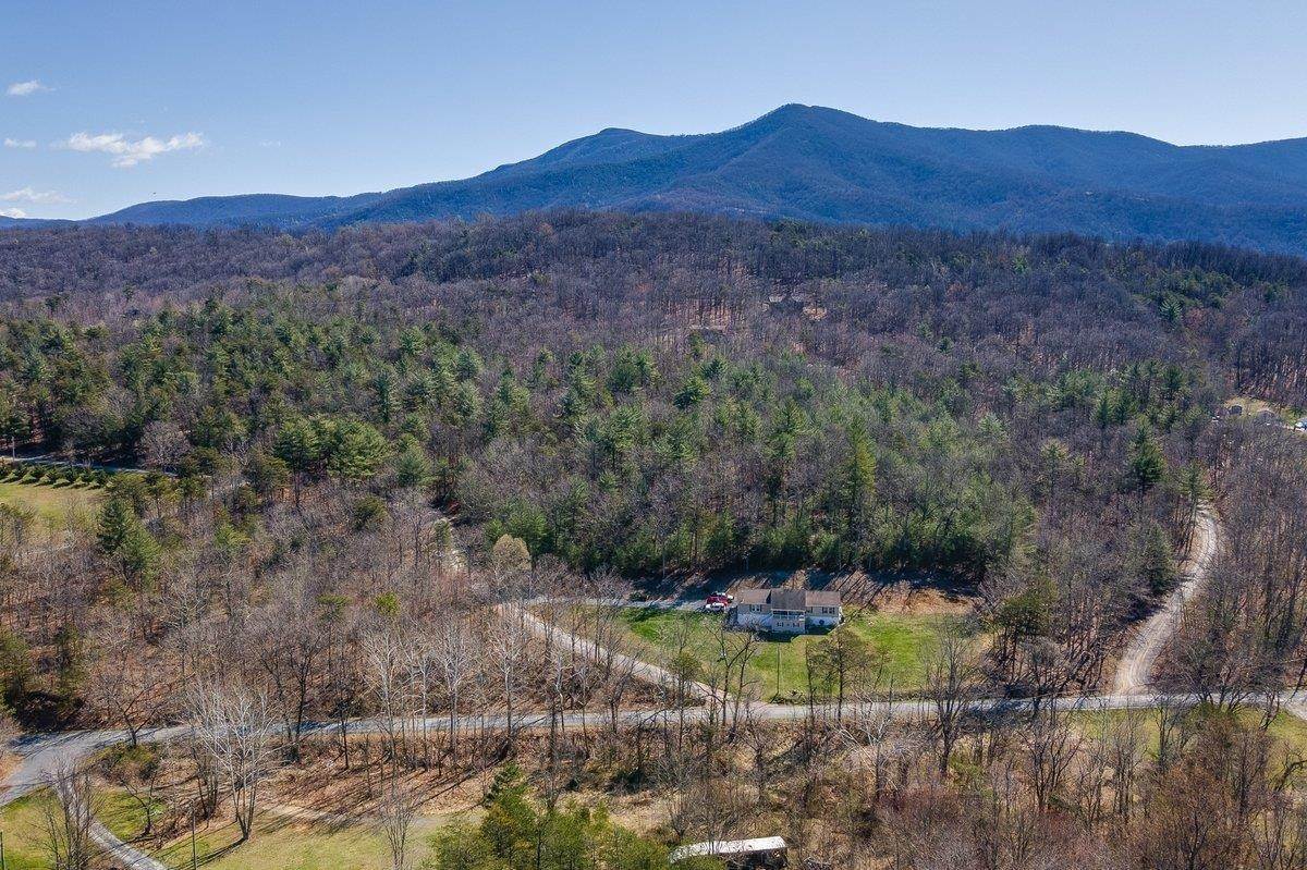 3. Land for Sale at Lot B8 CROSS MOUNTAIN Road Luray, Virginia 22835 United States