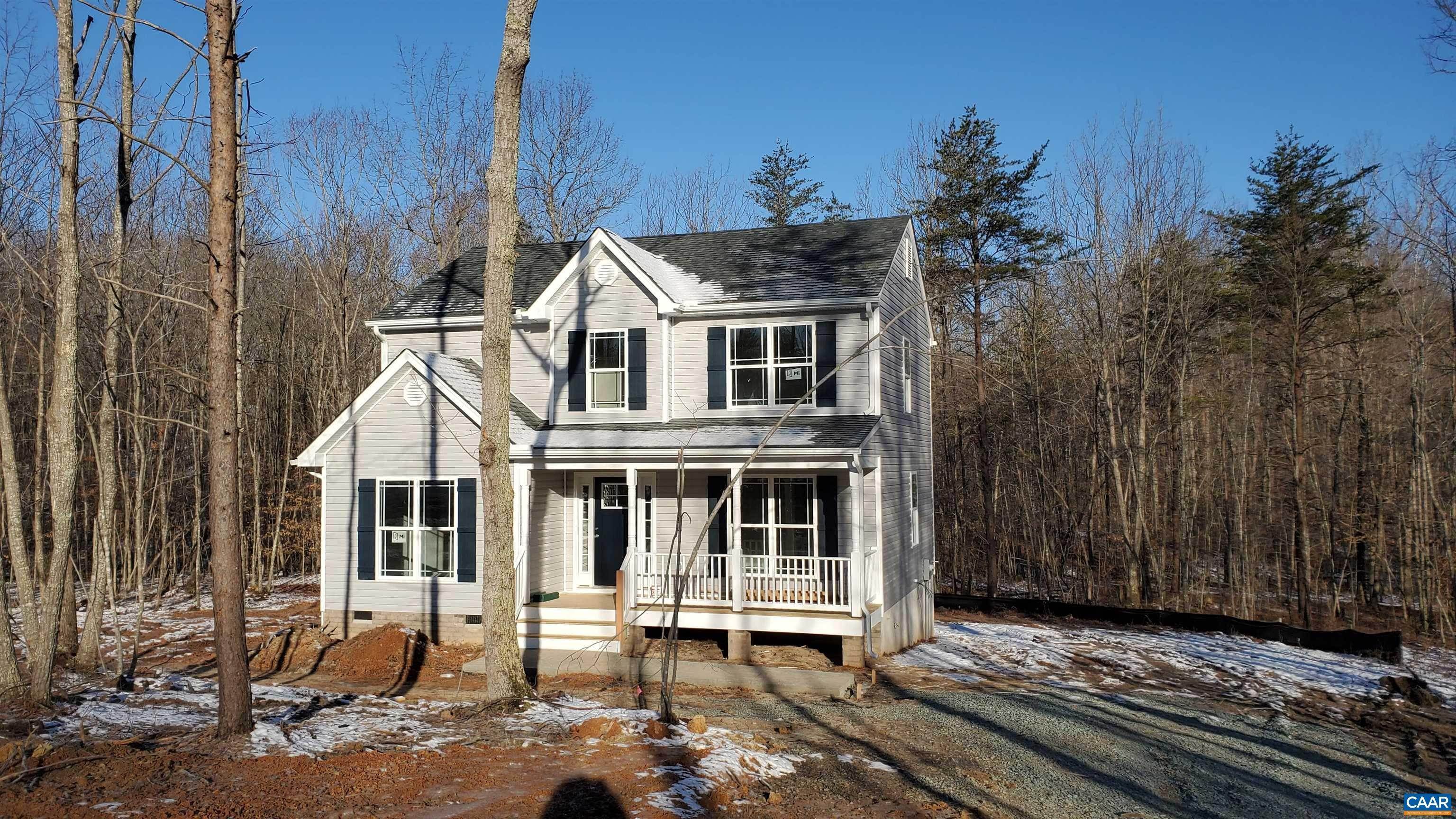 Single Family Homes 为 销售 在 4 BLUE RUN RD #BR 4 萨默赛特, 弗吉尼亚州 22972 美国