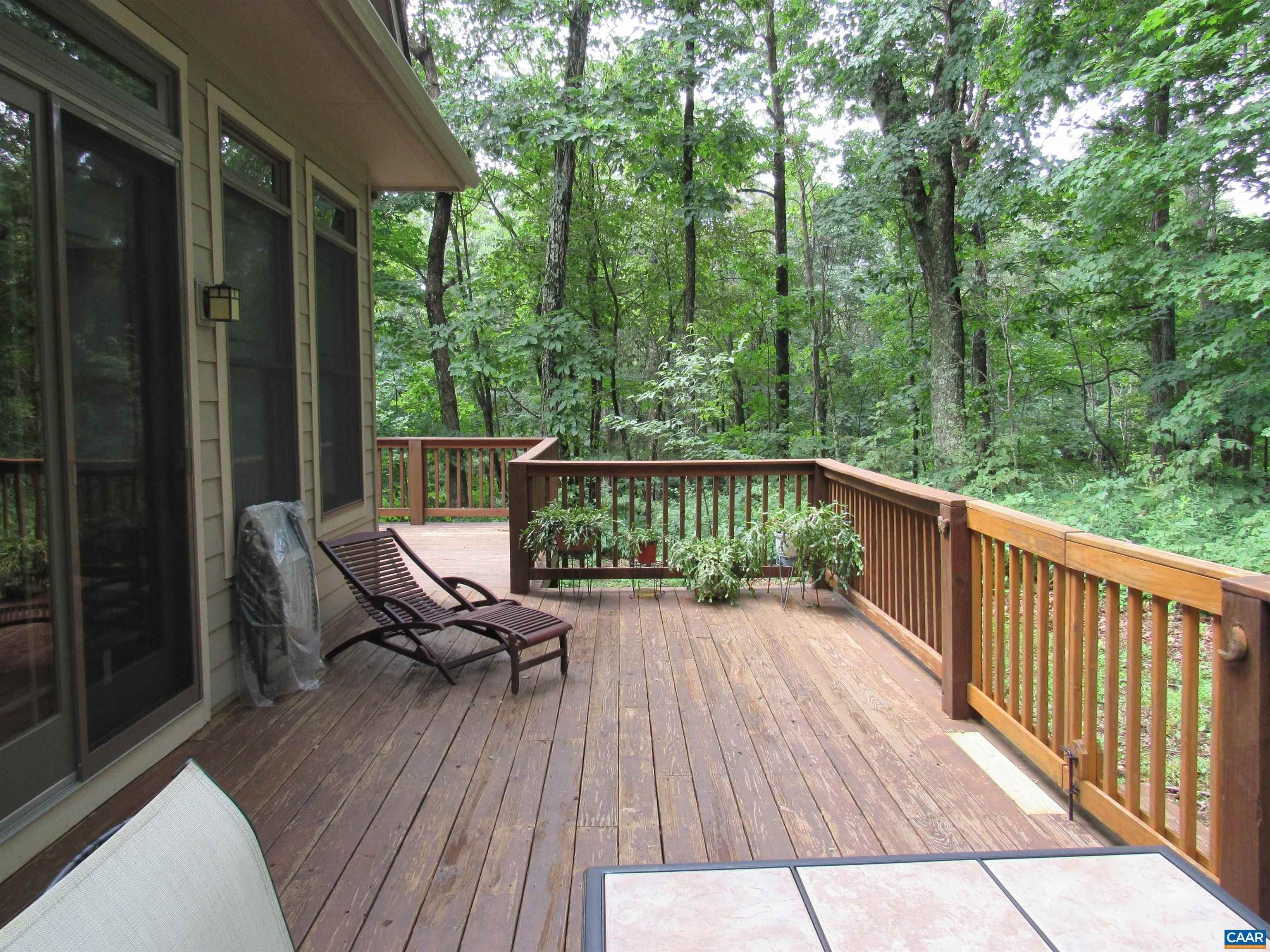 37. Single Family Homes for Sale at 17 RAVENS ROOST Lane Wintergreen, Virginia 22967 United States