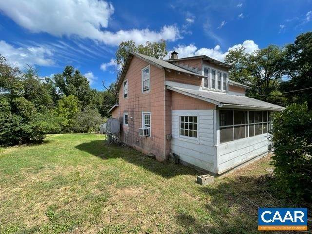 13. Single Family Homes for Sale at 7569 PORTERS Road Esmont, Virginia 22937 United States