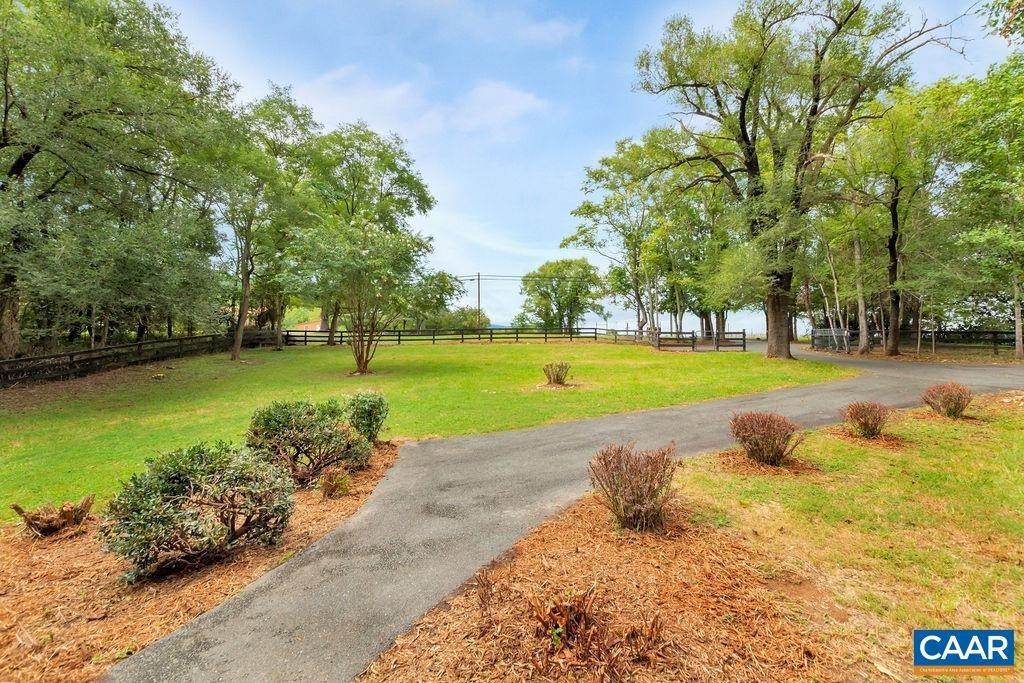 9. Single Family Homes for Sale at 2635 WHITE HALL Road Crozet, Virginia 22932 United States