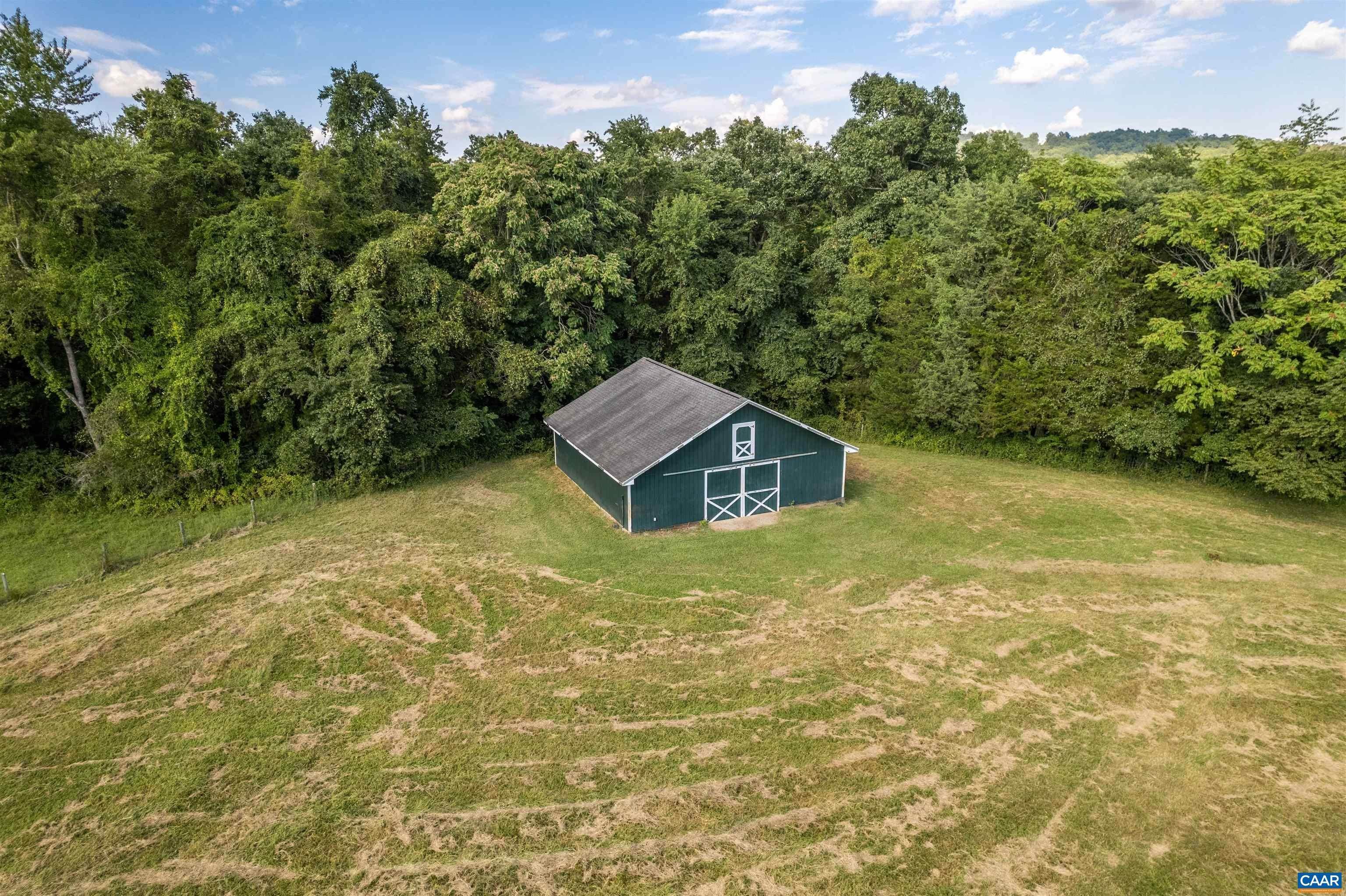 5. Single Family Homes for Sale at 18537 MONTEITH FARM Road Gordonsville, Virginia 22942 United States