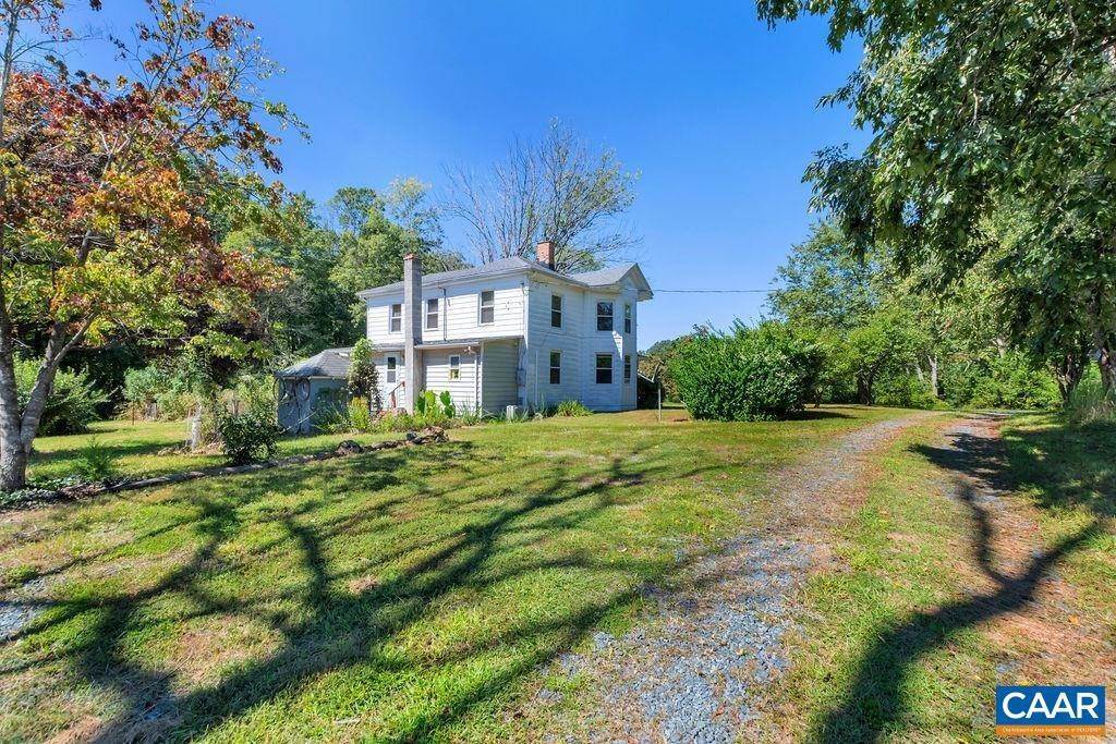47. Single Family Homes for Sale at 947 ZION HILL Road Keswick, Virginia 22947 United States