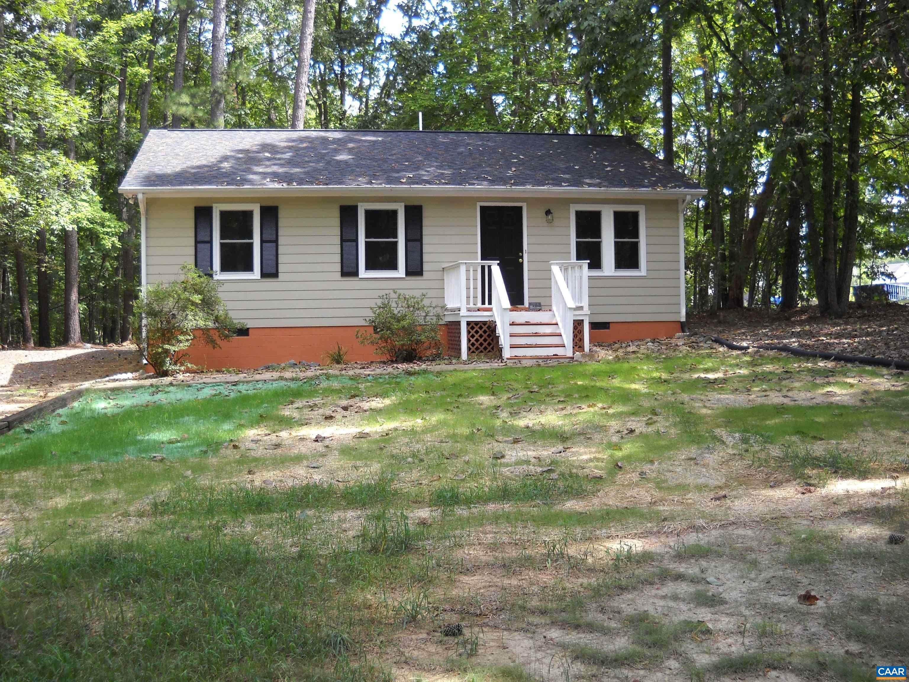 Single Family Homes por un Venta en 2993 GOLD MINE Road Fork Union, Virginia 23055 Estados Unidos