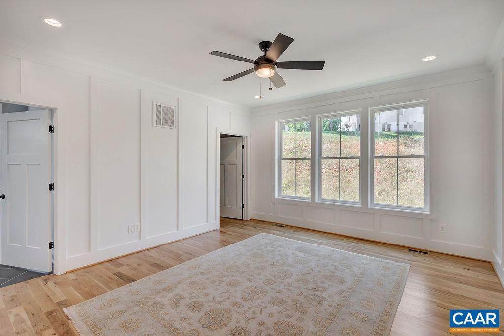 18. Single Family Homes for Sale at 6468 DICK WOODS Road Charlottesville, Virginia 22903 United States