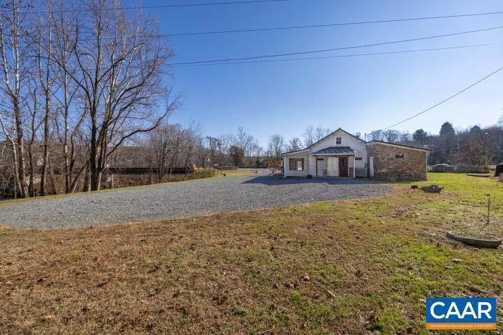 45. Single Family Homes for Sale at 71 RIVER Road Faber, Virginia 22938 United States