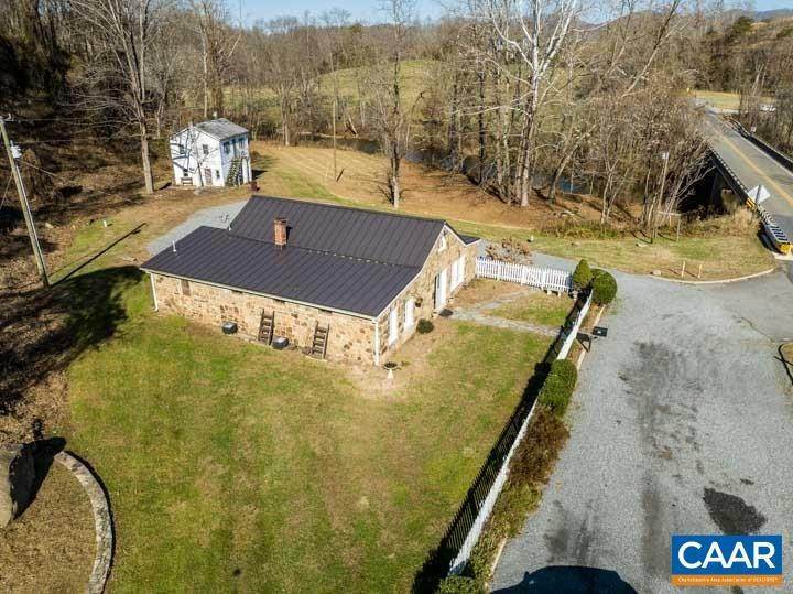 7. Single Family Homes for Sale at 71 RIVER Road Faber, Virginia 22938 United States