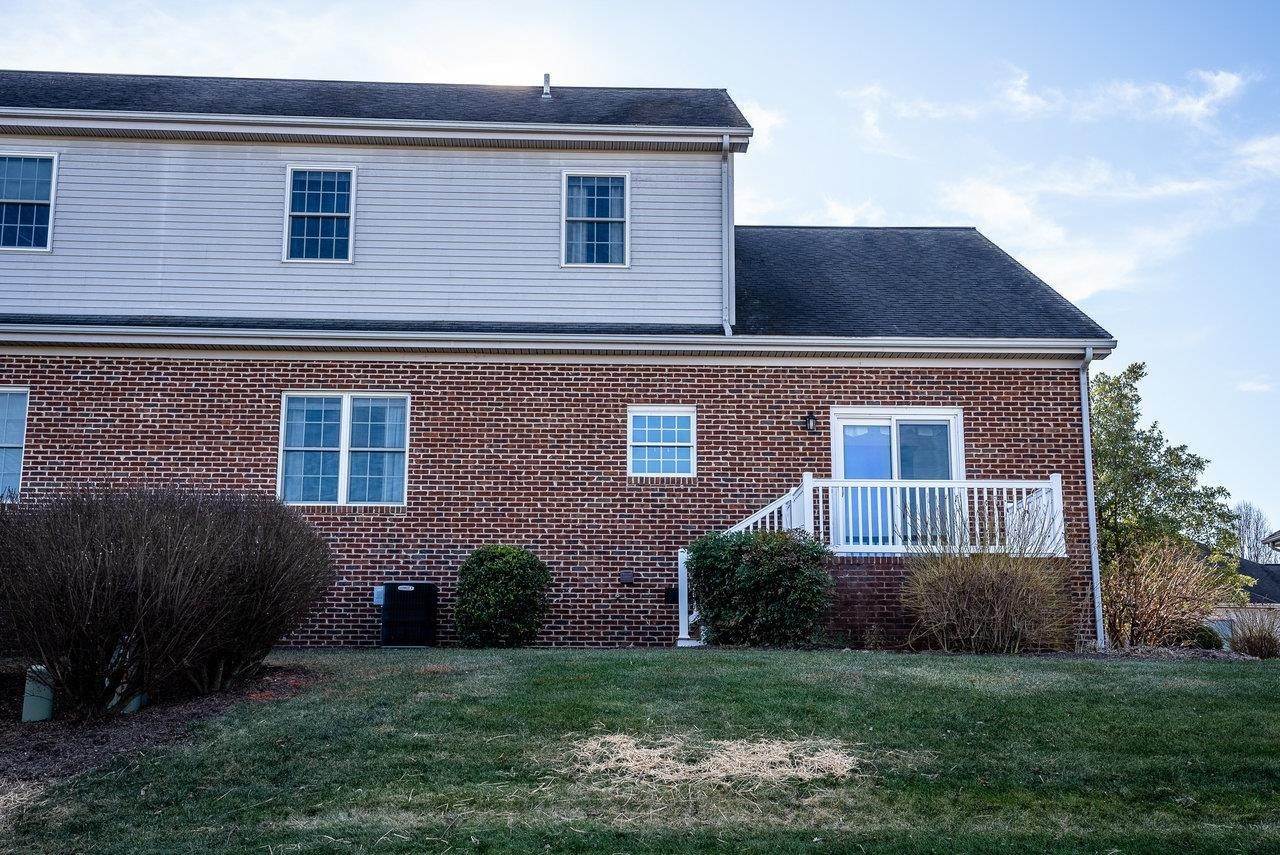 39. Single Family Homes for Sale at 5 JOSEPH Court Bridgewater, Virginia 22812 United States