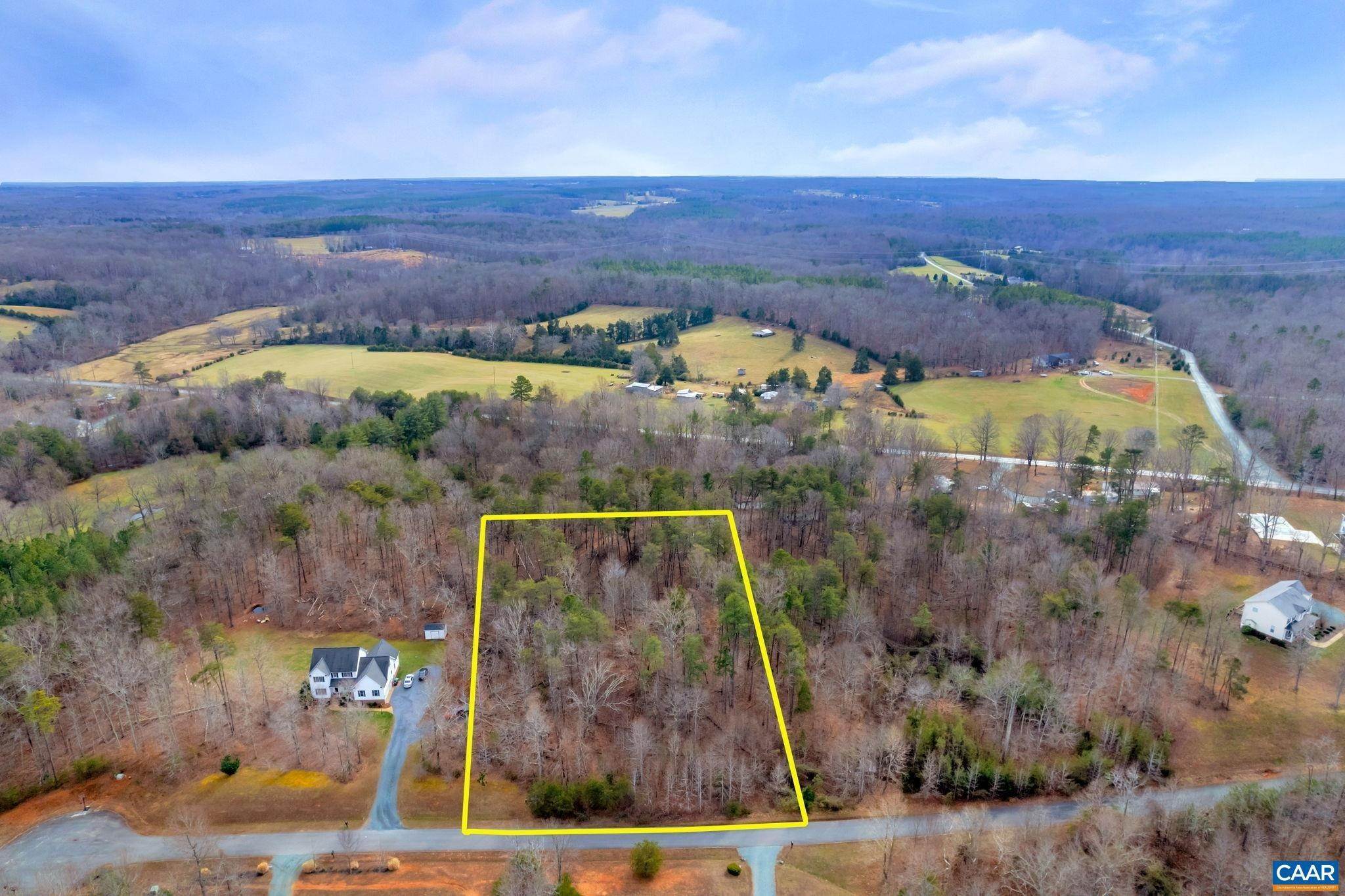 14. Land for Sale at Lot 36 LILAC Place Palmyra, Virginia 22963 United States