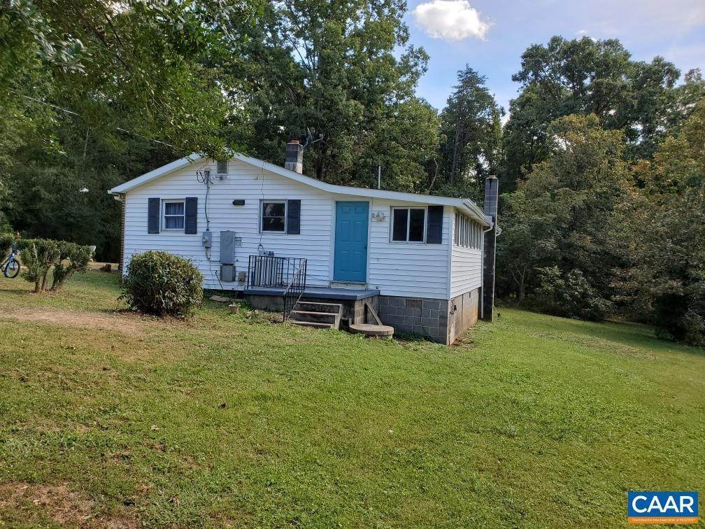 30. Single Family Homes for Sale at 674 P AND B Drive Keswick, Virginia 22947 United States