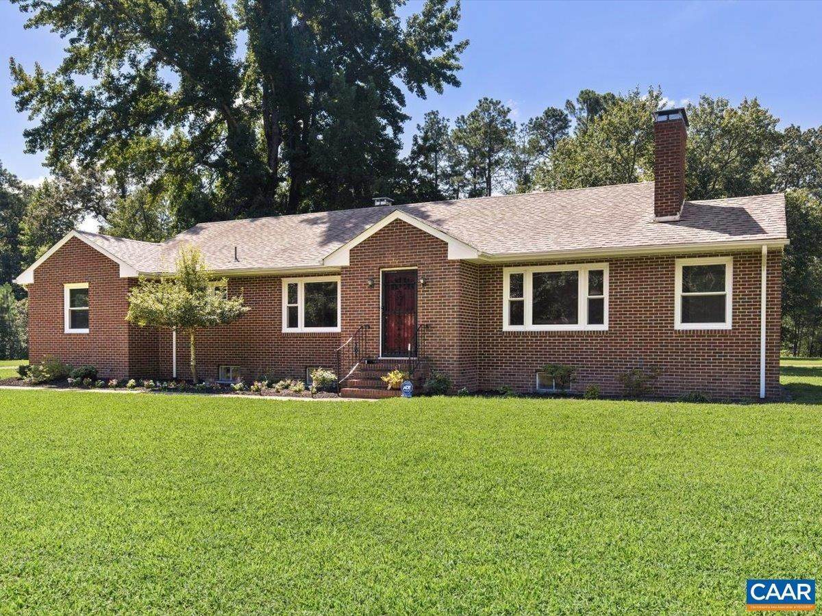 1. Single Family Homes for Sale at 9301 RIVER Road Petersburg, Virginia 23803 United States