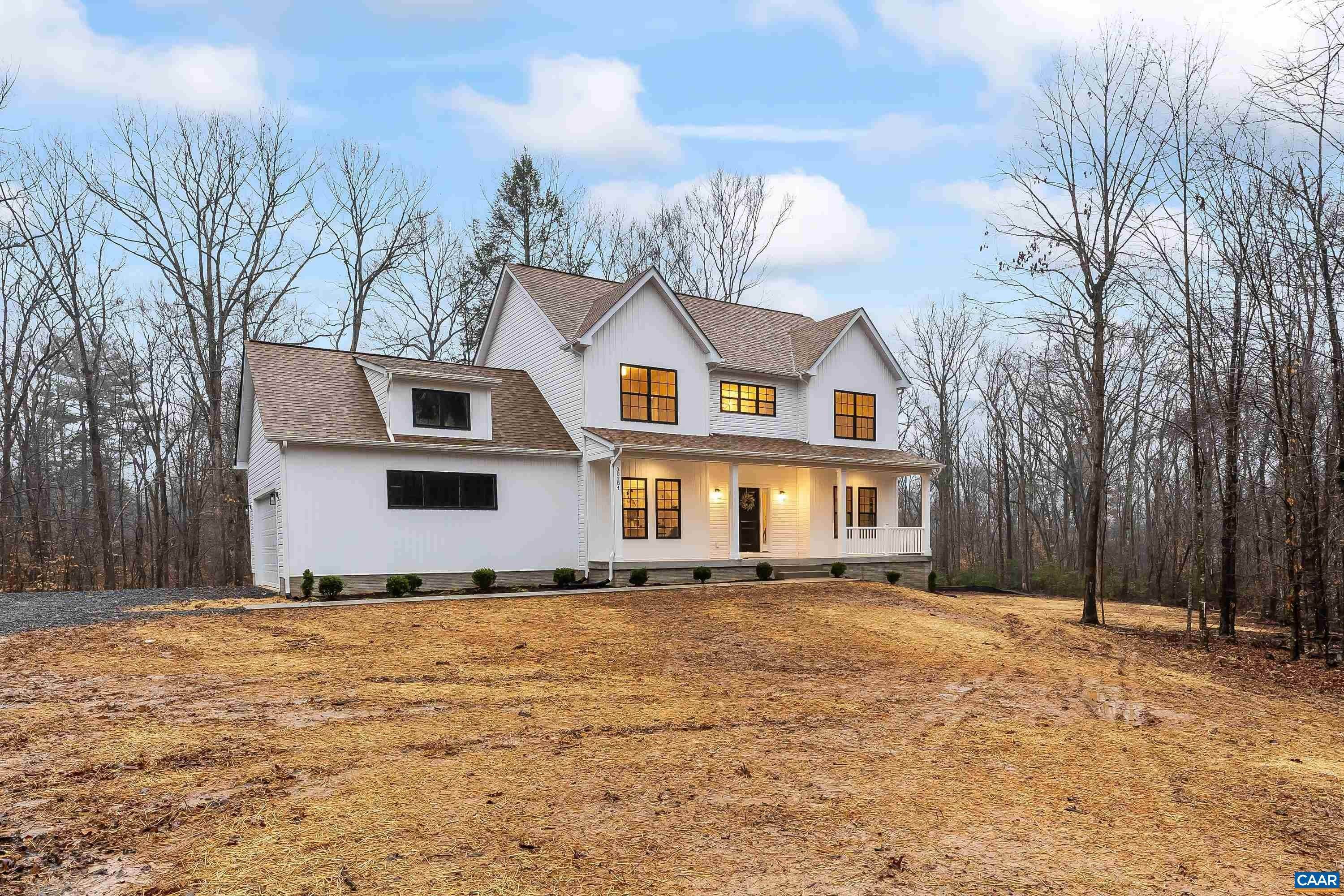 Single Family Homes 为 销售 在 30284 ZOAR Road Locust Grove, 弗吉尼亚州 22508 美国
