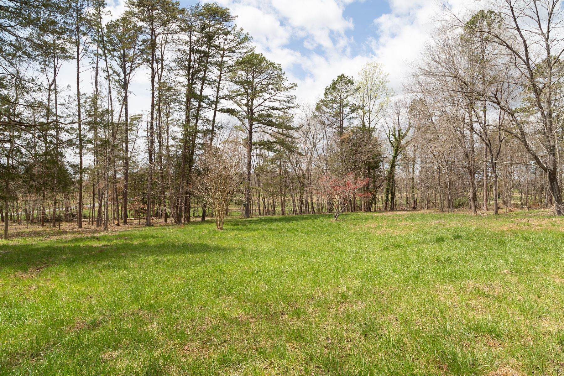 20. Land for Sale at Lot 8 Club View Drive 732 Club View Drive Keswick, Virginia 22947 United States