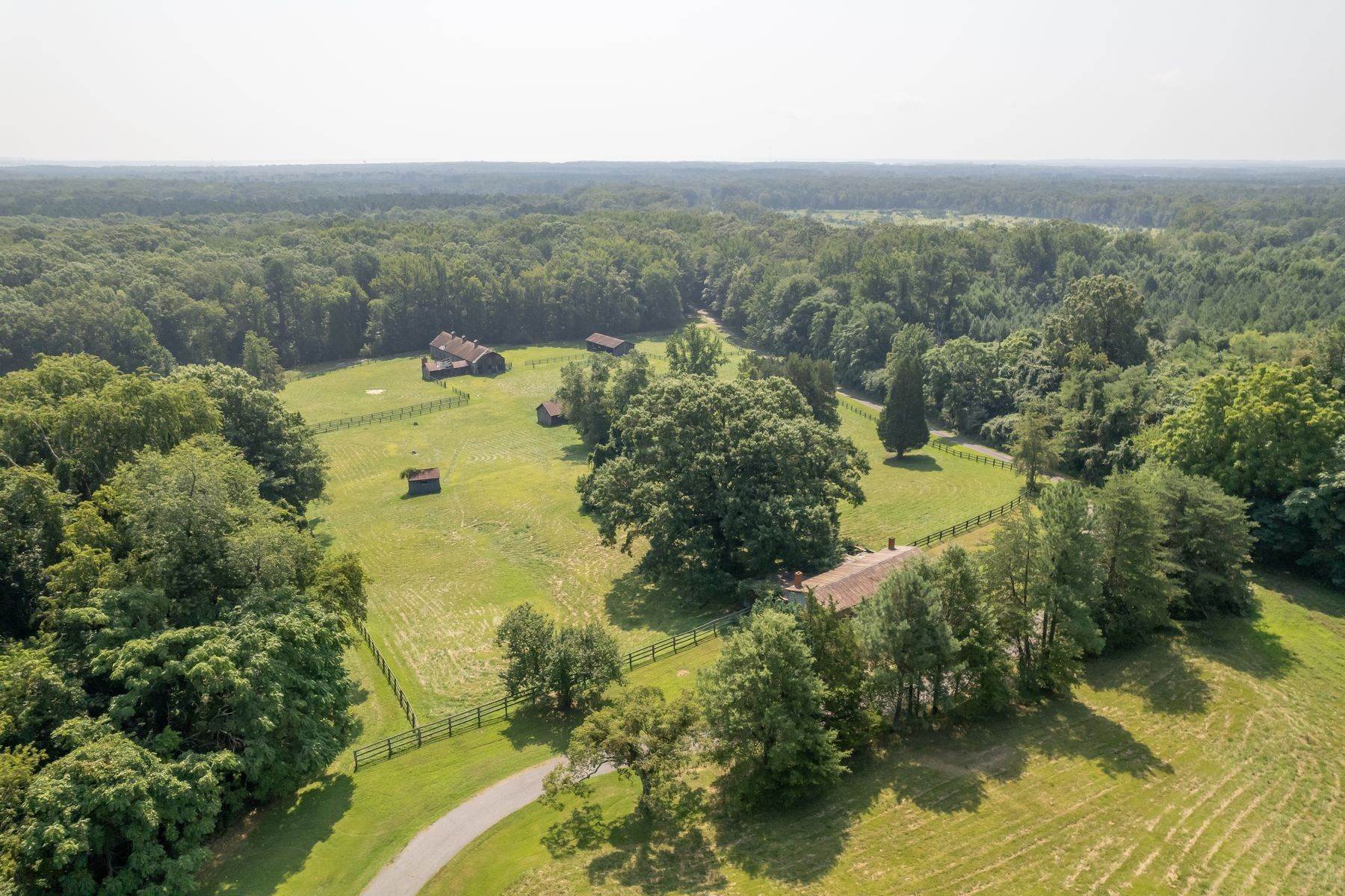 18. Farm and Ranch Properties for Sale at Liberty Farm 16212 Liberty rd King George, Virginia 22485 United States