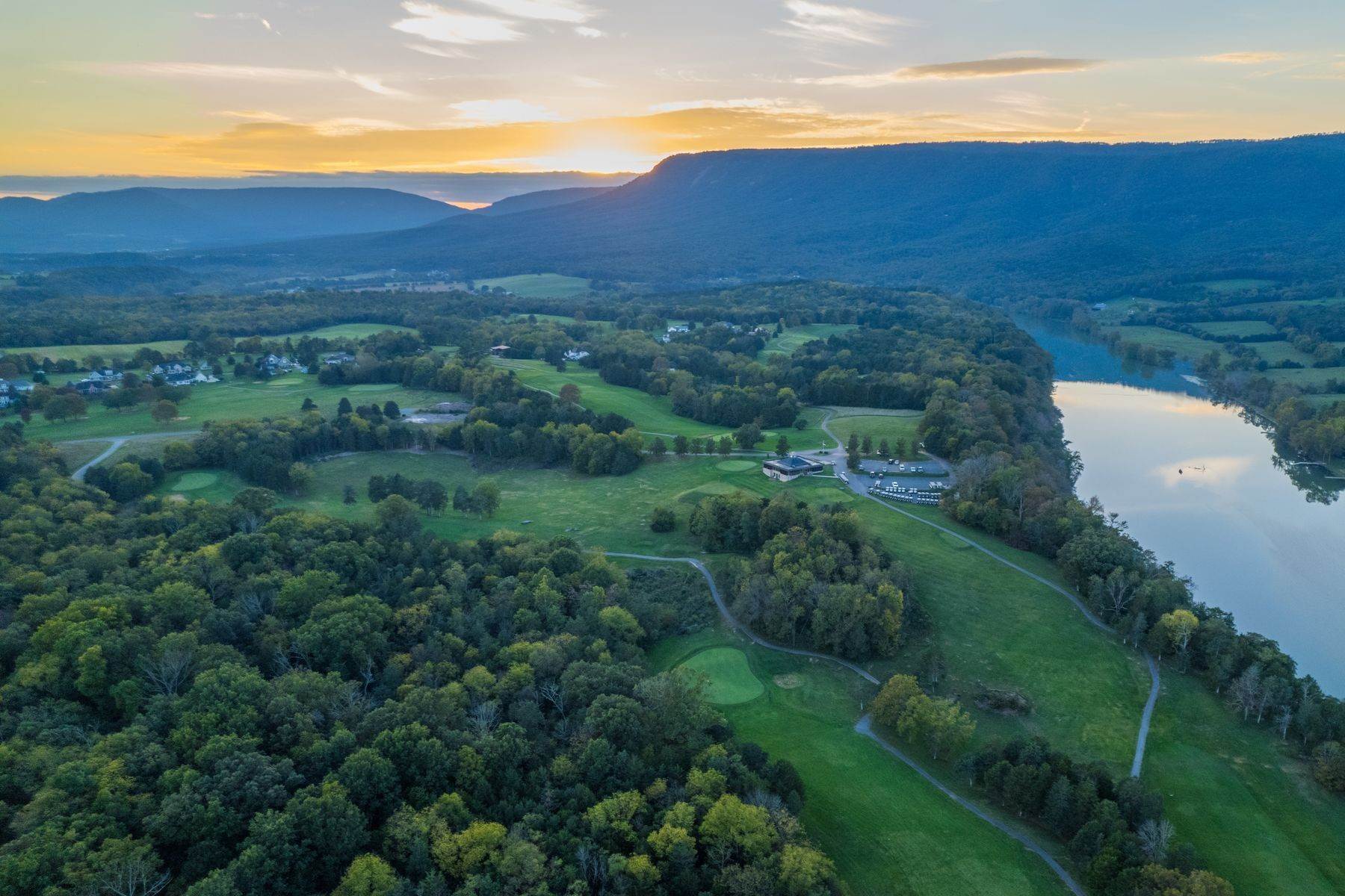 1. Land for Sale at Oh Shenandoah & Caverns Country Club Caverns Country Club Luray, Virginia 22835 United States