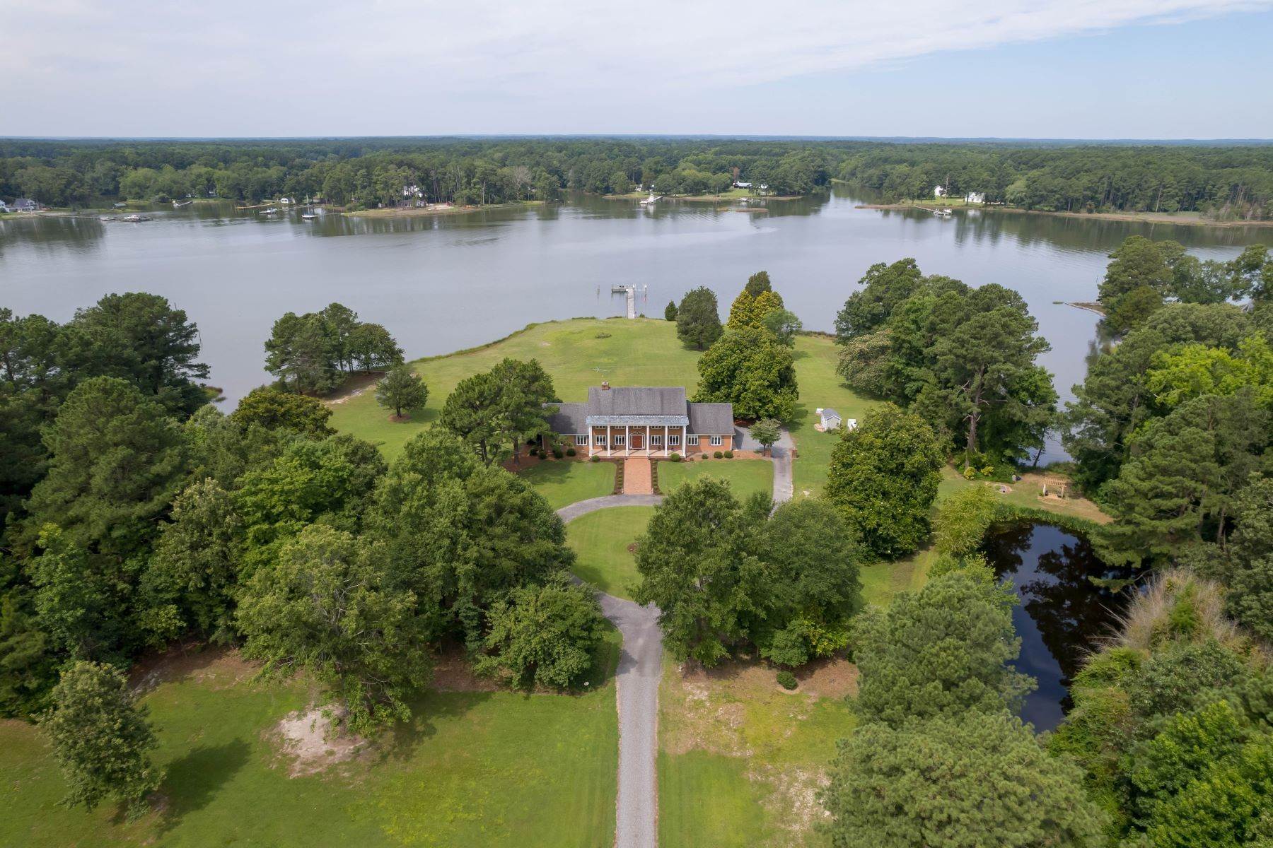 Single Family Homes for Sale at East River 68 Preston Point Rd Mathews, Virginia 23109 United States